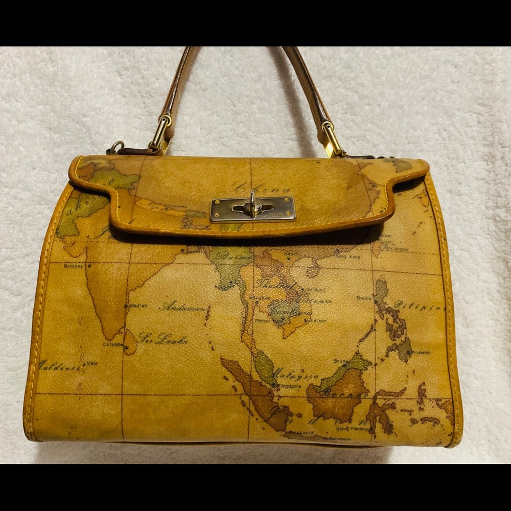 Alviero Martini Handbag
